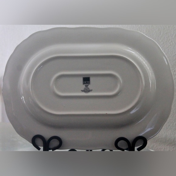 222 FIFTH ADELAIDE YELLOW PLATTER PORCELAIN NEW 14 INCH NEW - Picture 5 of 6